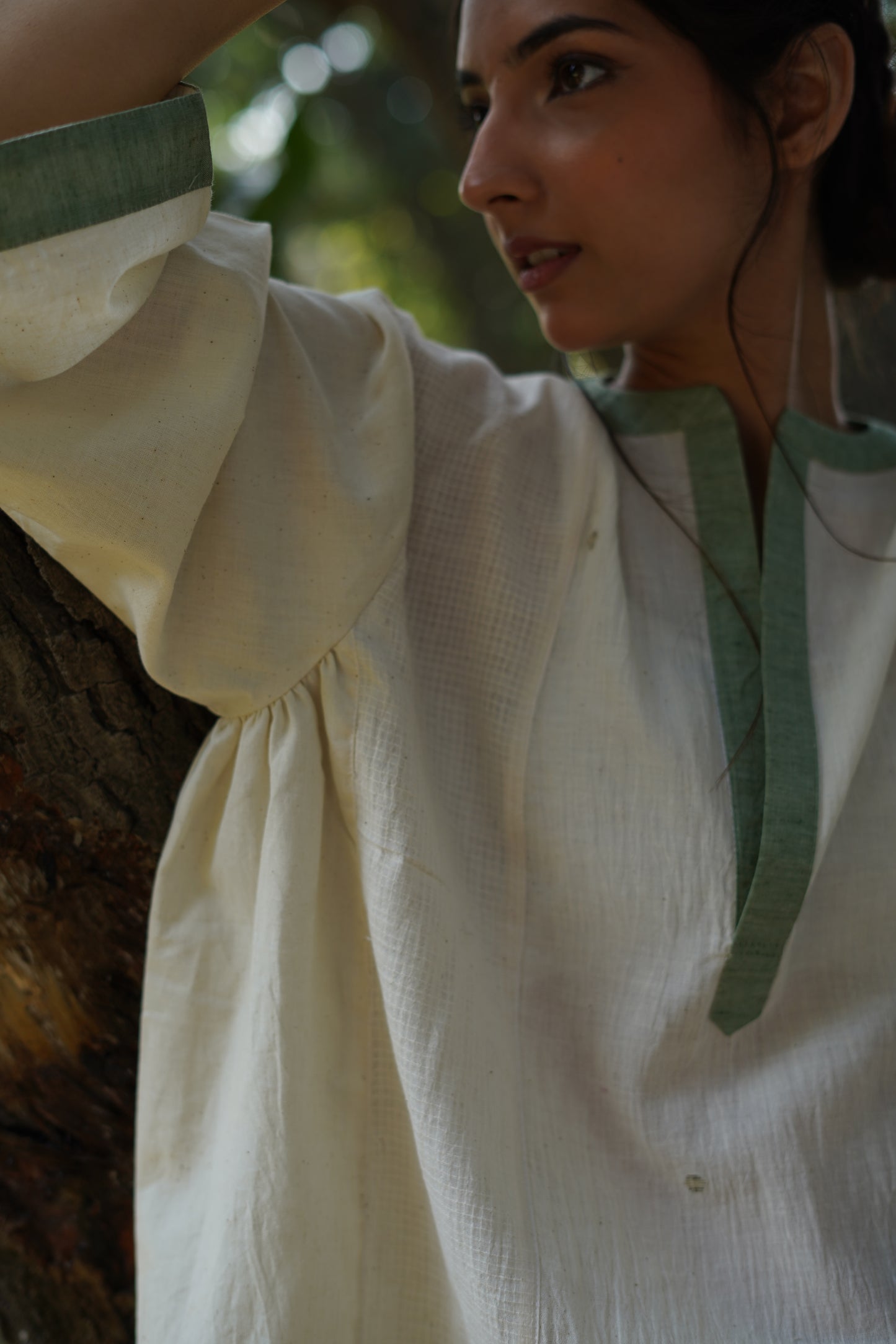 Off-White Cocoon Jamdani V Neck Flared Tunic Top