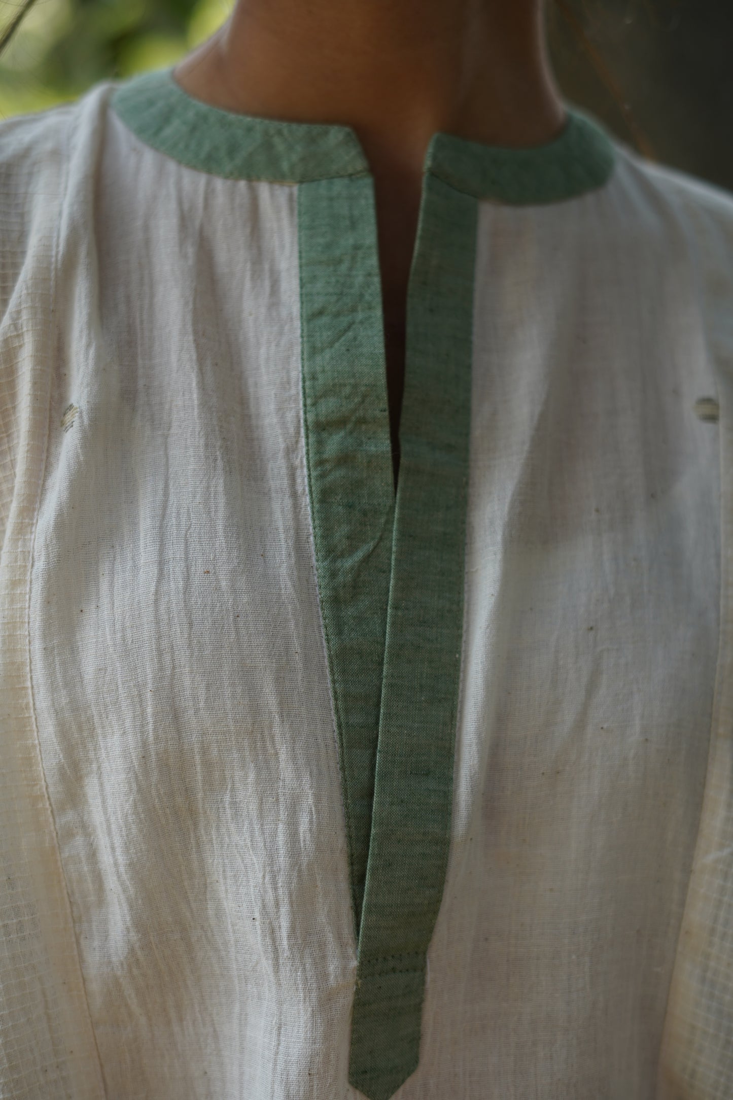 Off-White Cocoon Jamdani V Neck Flared Tunic Top