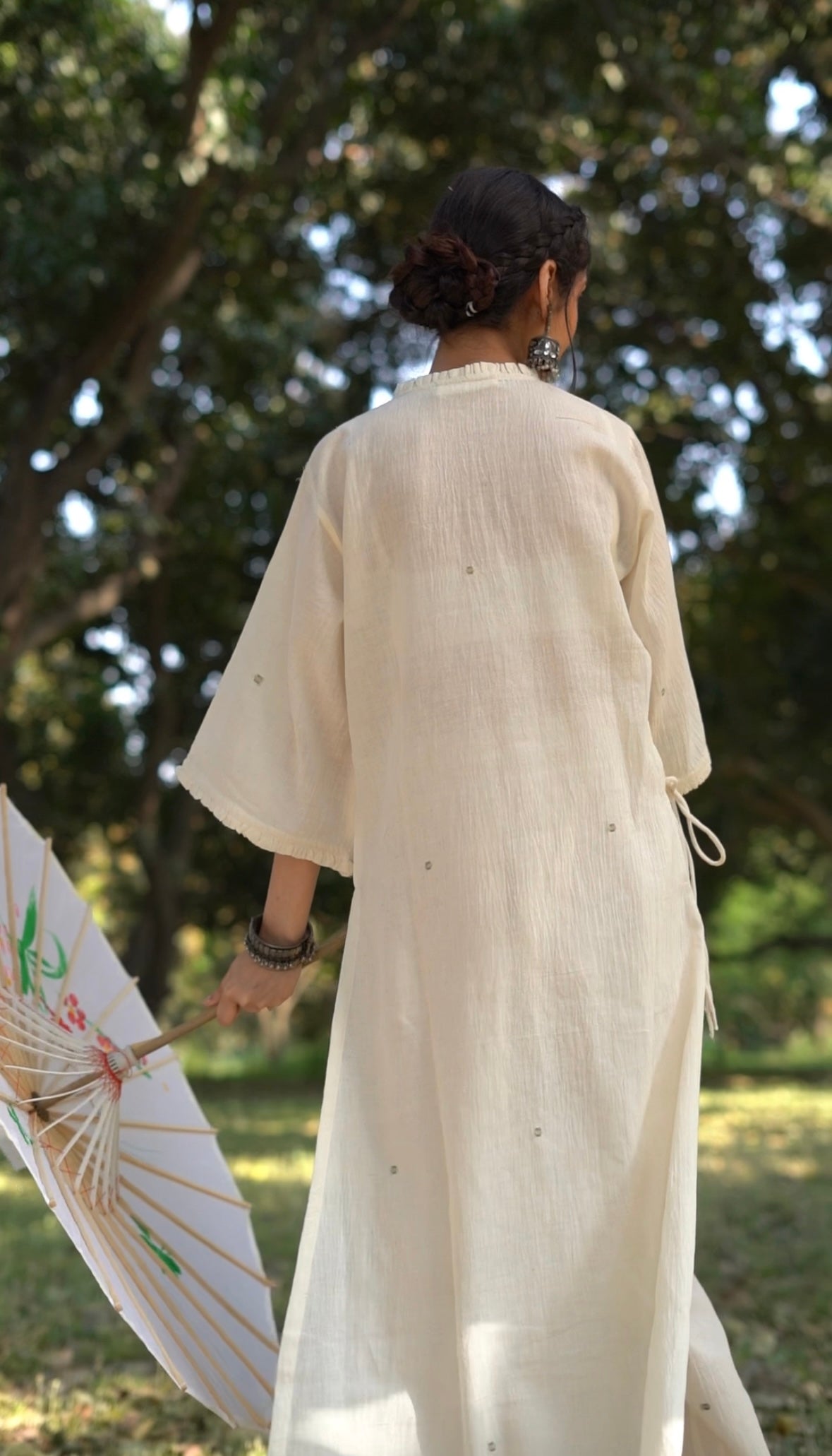 Off White Cocoon Jamdani Kurta - Handwoven
