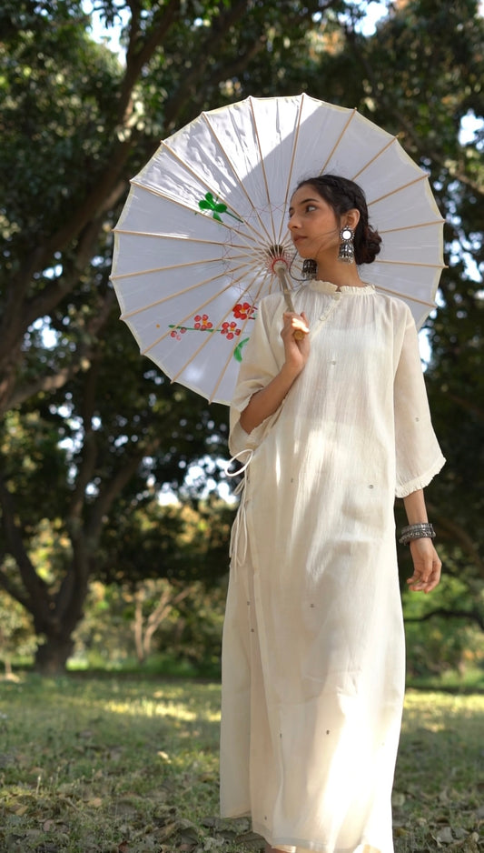 Off White Cocoon Jamdani Kurta - Handwoven